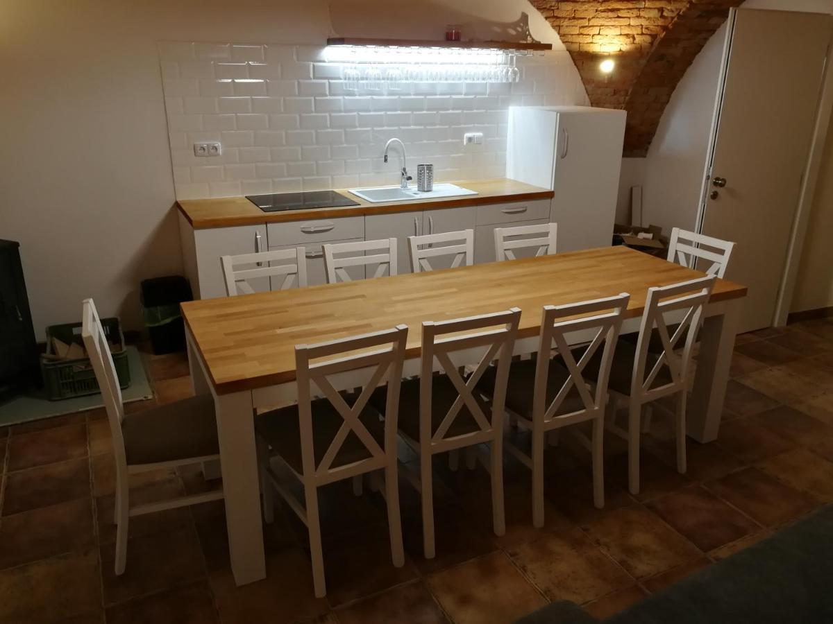 Apartmany Habanska, Cely Dum Pouzdrany Exterior foto