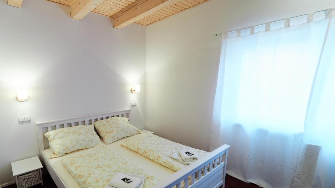 Apartmany Habanska, Cely Dum Pouzdrany Exterior foto