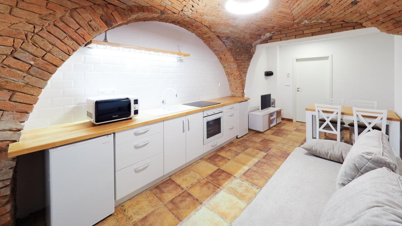 Apartmany Habanska, Cely Dum Pouzdrany Exterior foto