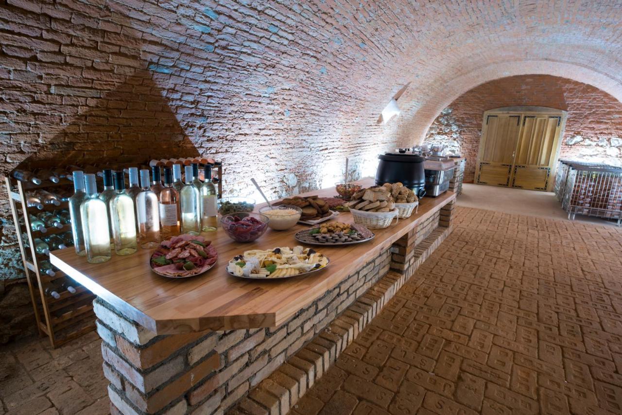 Apartmany Habanska, Cely Dum Pouzdrany Exterior foto